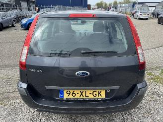 Ford Fusion 1.416V Champion picture 6