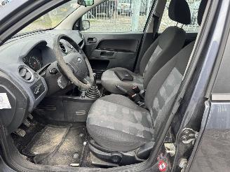 Ford Fusion 1.416V Champion picture 12