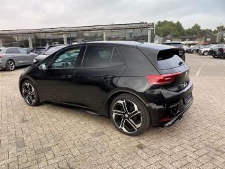Volkswagen ID.3 GTX Performance 240kW *PANO - NAV - LED* picture 11