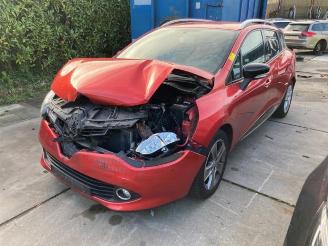 Salvage car Renault Clio Clio IV Estate/Grandtour (7R), Combi 5-drs, 2012 / 2021 0.9 Energy TCE 12V 2013/3