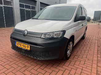 Volkswagen Caddy 2.0 TDI COMFORT AUTOMAAT CARPLAY picture 2