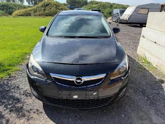 Uttjänta bilar auto Opel Astra Astra J (PC6/PD6/PE6/PF6), Hatchback 5-drs, 2009 / 2015 1.4 Turbo 16V 2011/11