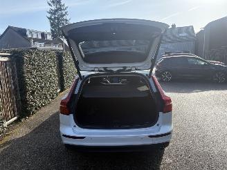 Volvo V-60 R-DESIGN 2.0 D MOMENTUM-LEER-PANO-AUTOMAAT-150PK-BOM VOL picture 14