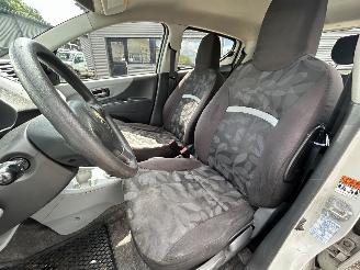 Suzuki Alto 1.0 Comfort picture 19