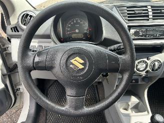 Suzuki Alto 1.0 Comfort picture 15