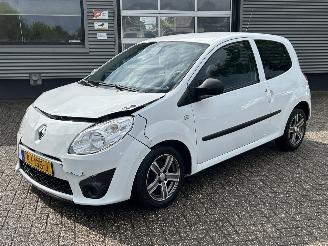 Renault Twingo 1.2 Authentigue picture 1