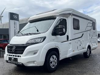 krockskadad bil camper Hymer  2.3 Exsis-T EX474 ZONNEPANEEL 2021/1