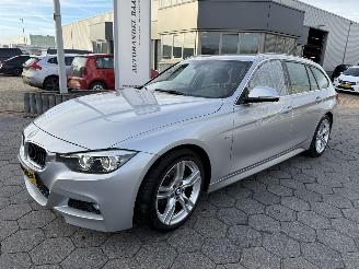 krockskadad bil auto BMW 3-serie Touring M Sport 2019/6