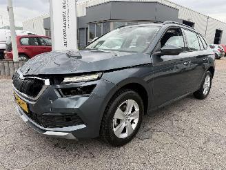 skadebil auto Skoda Kamiq 1.0 TSI Ambition 2022/1