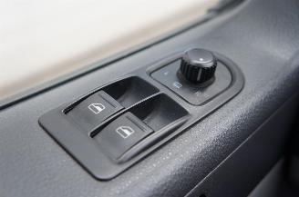 Volkswagen Transporter T5 2.0 TDi L1H1 9-Persoons Airco Trekhaak 62KW Euro 5 picture 14