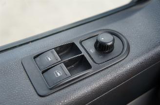 Volkswagen Transporter T5 2.0 TDi Lang 9-Persoons Airco Cruise DSG 103KW Euro 5 picture 17