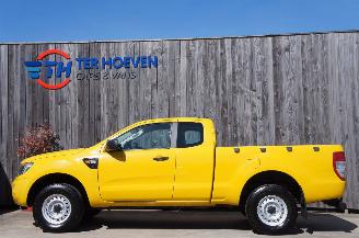 krockskadad bil auto Ford Ranger 2.2 TDCi XL SuperCab 4X4 Airco Cruise Camera Trekhaak 110KW Euro 5 2015/12