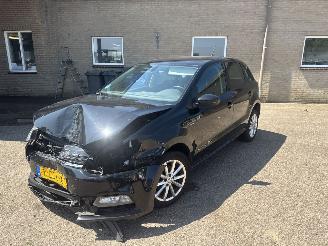 Volkswagen Polo 1.2 TSI Highline REST BPM €300,-!!! picture 3