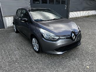 Renault Clio 0.9 TCE AIRCO / CRUISE / PDC picture 3