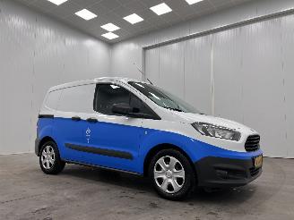 skadebil bedrijf Ford Transit Courier 1.5 TDCI Edition Airco 2018/4