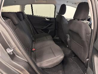 Ford Focus Wagon 1.0 EcoBoost Hybrid Autom. Titanium Navi Clima picture 10