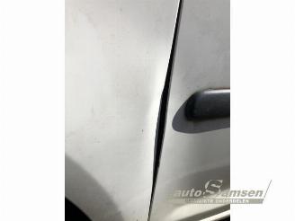 Volkswagen Caddy Caddy III (2KA,2KH,2CA,2CH), Van, 2004 / 2015 2.0 SDI picture 9