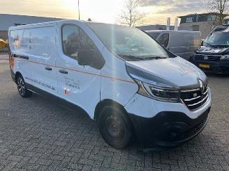 skadebil auto Renault Trafic 2.0 DCI 107KW L2H1 LANG AIRCO KLIMA 2020/6