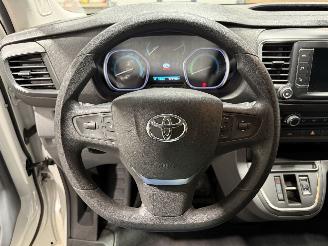 Toyota Proace 50kWh Electric Worker 100kW picture 47