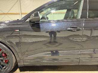 Audi Q8 60 3.0TFSIe 250kW Quattro Competition Pano Luchtvering picture 15