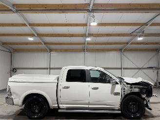 Vaurioauto  commercial vehicles Dodge Ram 1500 5.7V8 295kW Automaat Quad Cab 2017/6