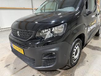 Peugeot Partner 1.5BlueHDI 96kW Automaat 130 Eat8 S&S picture 24