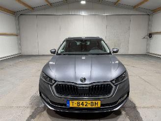 Skoda Octavia 1.0eTSI 81kW Automaat Business Edition Plus picture 4