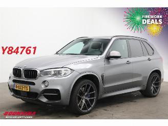 Schadeauto BMW X5 M50d MOTORSCHADEN Pano ACC Memory Leder AHK SHZ. 2018/4