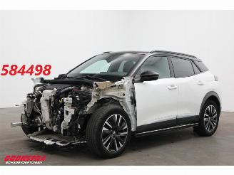 Damaged car Peugeot 2008 1.2 PT Aut. Allure Diebstahl Virtual Navi SHZ PDC 2021/2