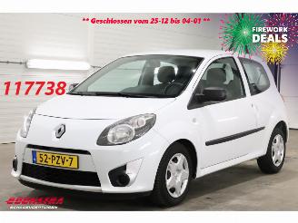 okazja samochody osobowe Renault Twingo 1.5 dCi Authentique Radio/CD AHK 2011/4
