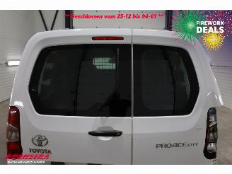 Toyota Proace 1.5 D-4D Cool Leder Airco Cruise AHK 28.431 km! picture 8