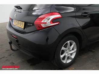 Peugeot 208 1.2 VTi Style 5-DRS Navi Airco Bluetooth Cruise AHK 162.109 km! picture 11