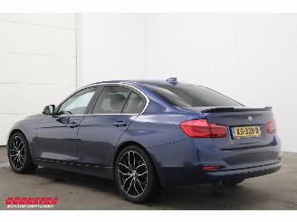 BMW 3-serie 318i Leder LED Navi Clima Cruise SHZ PDC picture 4