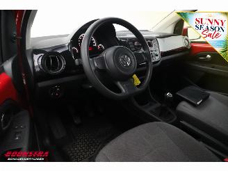 Volkswagen Up! 1.0 move up! 5-DRS BlueMotion Airco 103.234 km! picture 21