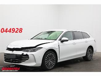 Unfallwagen Volkswagen Passat Variant 1.5 eHybrid Elegance LED ACC Memory Ventilatie LRHZ AHK 2025/4