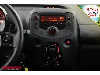Toyota Aygo 1.0 VVT-i x-fun Airco Cruise picture 16