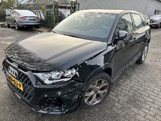 krockskadad bil camper Audi A1 1.0   2.5 TFSI  Allstreet Advanced Edition  5 drs   ( 2783 Km ) 2024/8