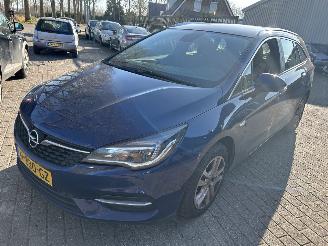 skadebil auto Opel Astra Sports Tourer 1.5 CDTI  Launch Edition   ( met motorschade ) 2020/1