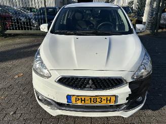 Mitsubishi Space-star 1.0 picture 3