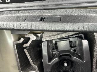 Peugeot 208 1.2 PureTech Active Pack picture 9