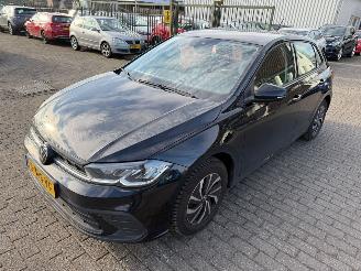 damaged passenger cars Volkswagen Polo 1.0 TSI  Life 2023/4