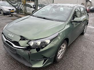 Damaged car Kia Ceed Stationcar 1.0 T-GDI Dynamic Line 2022/12