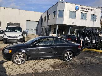 krockskadad bil auto Volvo C-70 2.4i aut. leer clima 2009/4