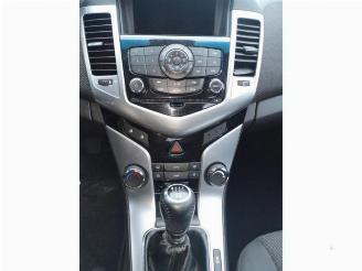 Chevrolet Cruze Cruze (305), Hatchback, 2010 / 2015 1.8 16V VVT picture 10