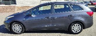 Kia Cee d Kia Ceed Sportswagon Dream Team picture 2
