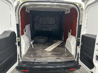 Opel Combo VAN 1.3 CDTI ECOFLEX L1 H1 66 KW AIRCO picture 17