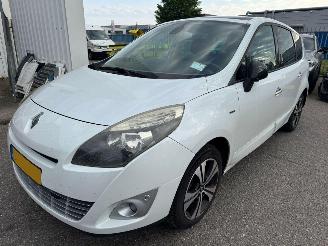 Renault Grand-scenic 1.4 TCe Bose picture 1