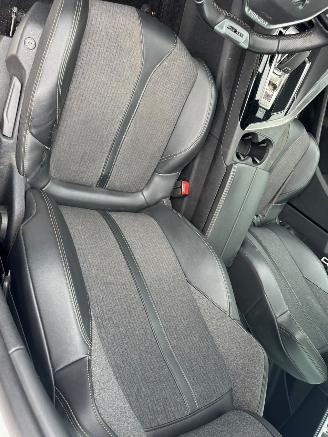 Peugeot 5008 1.2 AUTOMAAT PureTech GT-Line picture 20