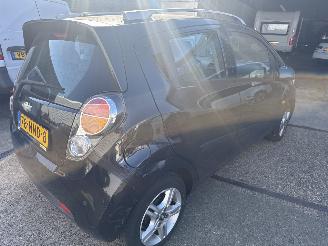 Chevrolet Spark 1.0 16V  Bi-Feul picture 3