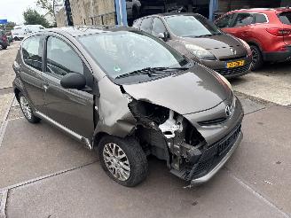 Toyota Aygo 1.0  VVT-i Now picture 3